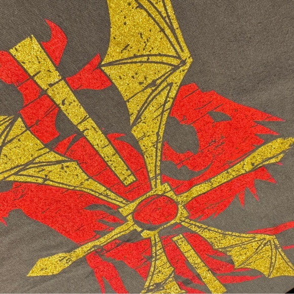 (L) Gate Sentai Tshirt Gray with Dragon and Gold Symbol July 2016 Loot Anime - Picture 3 of 6